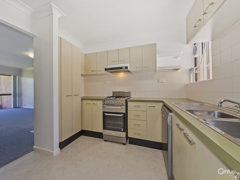 11/127 Wynnum Esplanade, Wynnum, QLD, 4178, Wynnum - Thumbnail 2