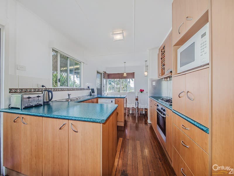 27 Cabanda Street, Wynnum West, QLD, 4178, Wynnum West - Thumbnail 3