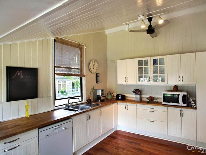 21 Mountjoy Terrace, Wynnum, QLD, 4178, Wynnum - Thumbnail 3