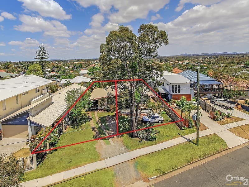 98 Sibley Road, Wynnum West, QLD, 4178, Wynnum West - Thumbnail 2