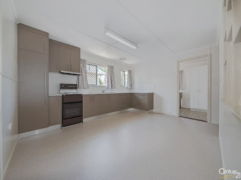 28 Greta Street, Manly West, QLD, 4179, Manly West - Thumbnail 2