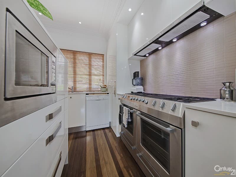 8 Norland Street, Wynnum, QLD, 4178, Wynnum - Thumbnail 5
