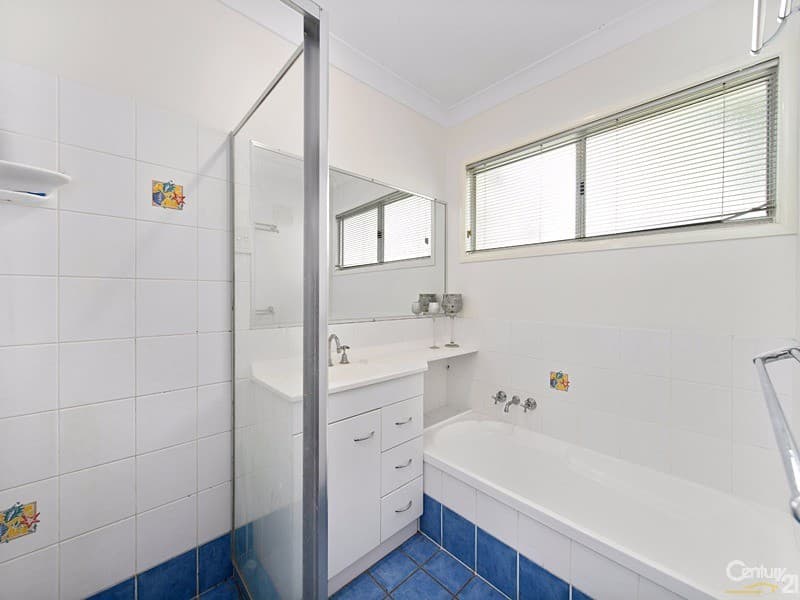 4 Orsan Street, Wynnum West, QLD, 4178, Wynnum West - Thumbnail 5