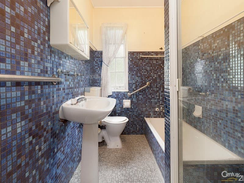 47 Tangorin Street, Wynnum, QLD, 4178, Wynnum - Thumbnail 2