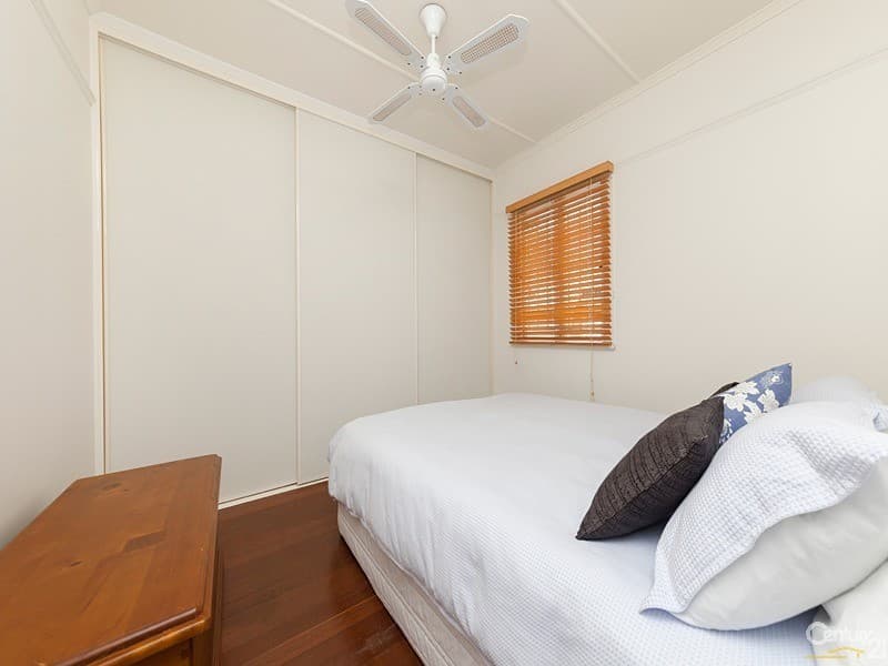 70 Blackwood Road, Manly West, QLD, 4179, Manly West - Thumbnail 6