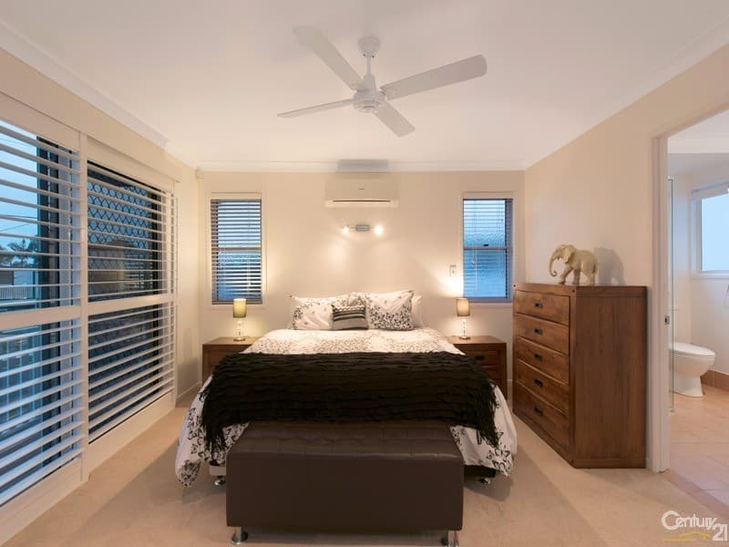 28 Stewart Parade, Manly, QLD, 4179, Manly - Thumbnail 5