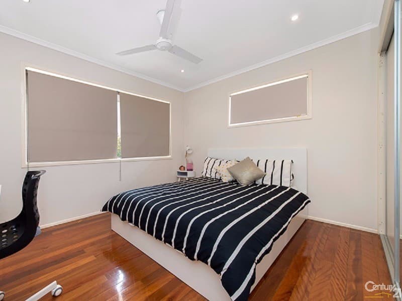 28 Orsan Street, Wynnum West, QLD, 4178, Wynnum West - Thumbnail 8