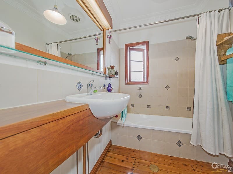 33 Irene Street, Wynnum, QLD, 4178, Wynnum - Thumbnail 5