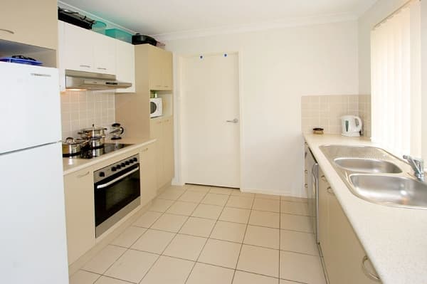 16/83 DIBAR STREET, Wynnum, QLD, 4178, Wynnum - Thumbnail 2