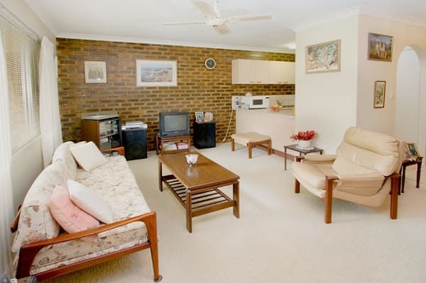 2/59 Emsworth Street, Wynnum, QLD, 4178, Wynnum - Thumbnail 2