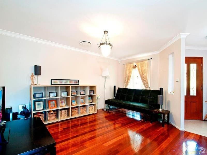 115 County Drive, Cherrybrook, NSW, 2126, Cherrybrook - Thumbnail 2