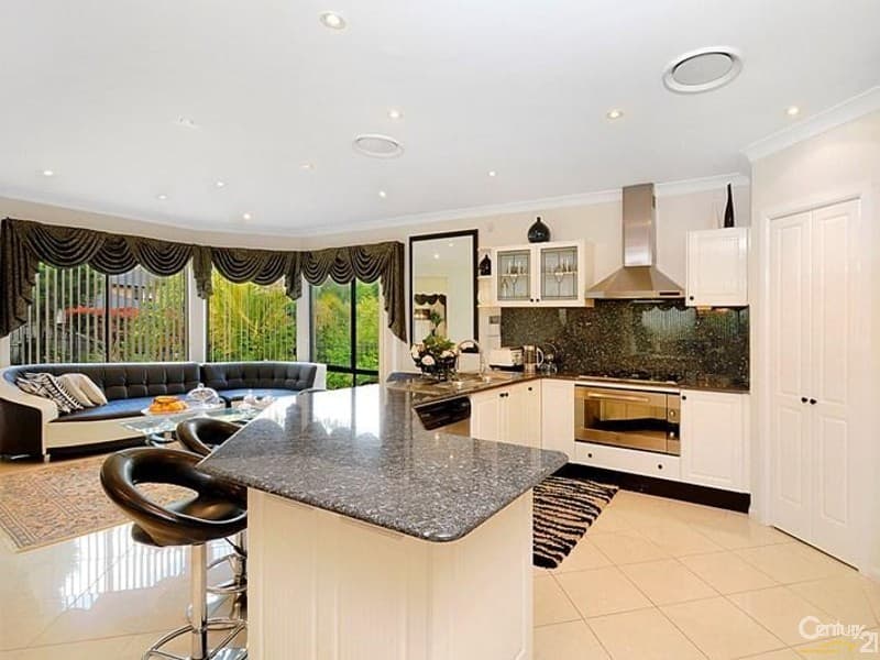 8 Lyndhurst Crt, West Pennant Hills, NSW, 2125, West Pennant Hills - Thumbnail 3
