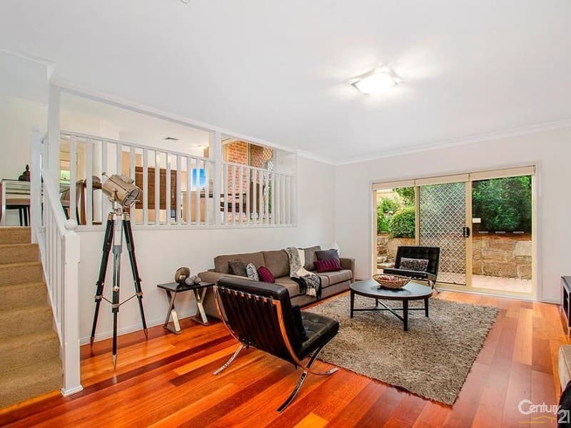 35 Oakhill Drive, Castle Hill, NSW, 2154, Castle Hill - Thumbnail 3