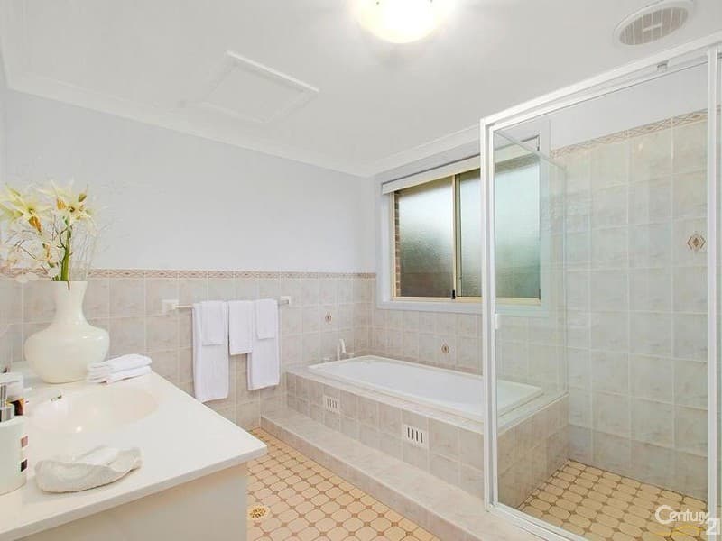 35 Oakhill Drive, Castle Hill, NSW, 2154, Castle Hill - Thumbnail 8