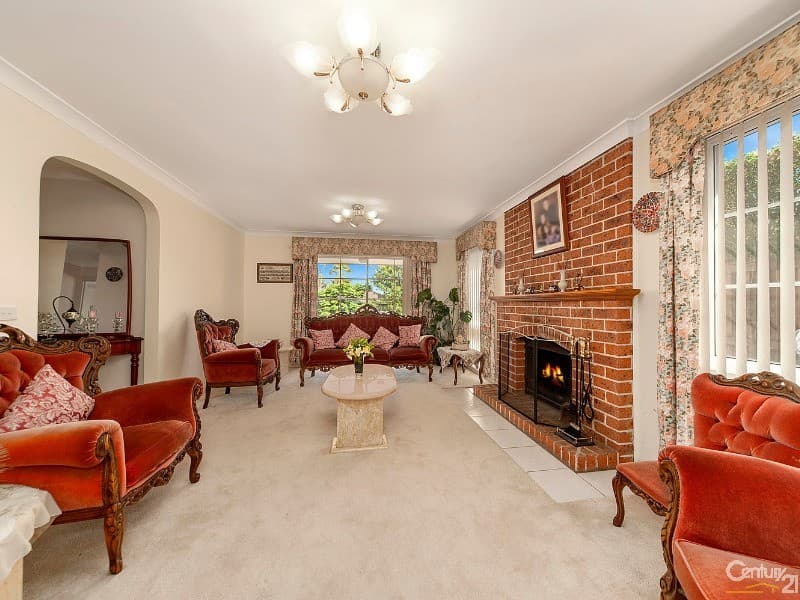 18 Doulton Drive, Cherrybrook, NSW, 2126, Cherrybrook - Thumbnail 2