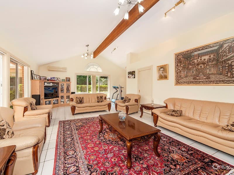 18 Doulton Drive, Cherrybrook, NSW, 2126, Cherrybrook - Thumbnail 5