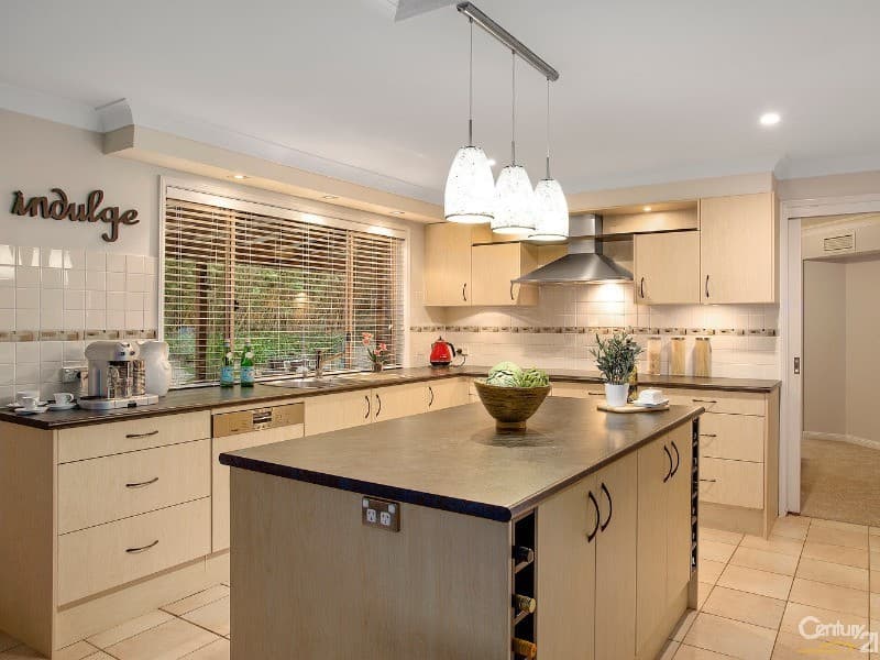11 Fallon Drive, Dural, NSW, 2158, Dural - Thumbnail 2