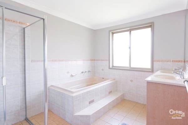 20 Woodstream Cr, Kellyville, NSW, 2155, Kellyville - Thumbnail 8
