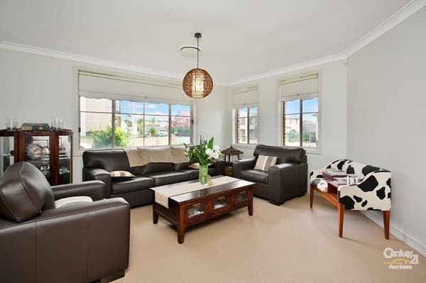 31 Pentonville Parade, Castle Hill, NSW, 2154, Castle Hill - Thumbnail 2