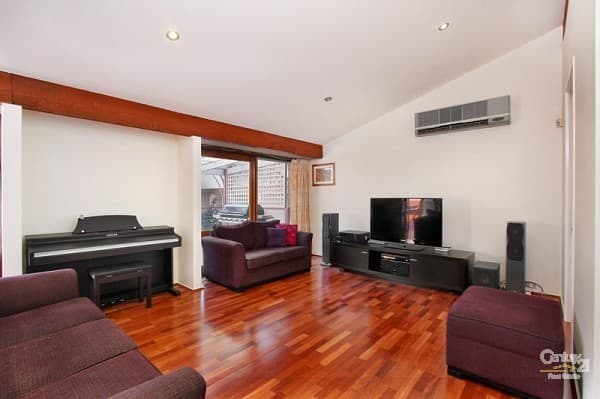 8 Glenvale Close, West Pennant Hills, NSW, 2125, West Pennant Hills - Thumbnail 6