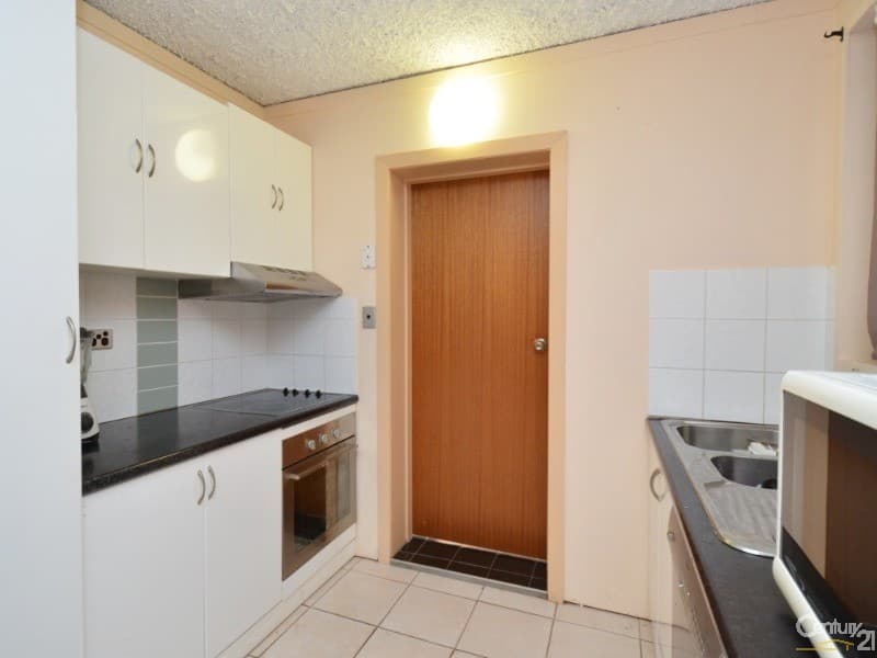 6/27 Gilbert Crescent, Castle Hill, QLD, 4810, Castle Hill - Thumbnail 2
