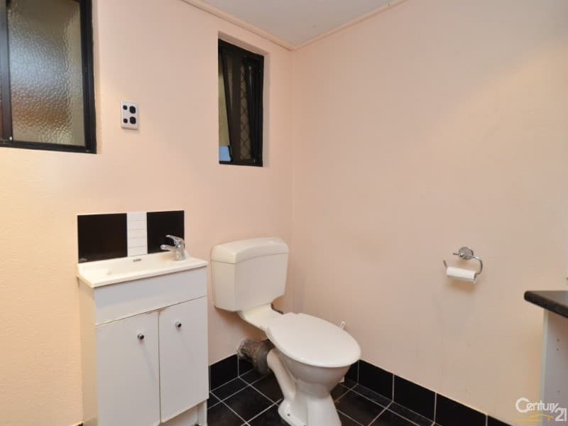 6/27 Gilbert Crescent, Castle Hill, QLD, 4810, Castle Hill - Thumbnail 6