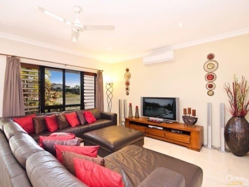 32 Hillock Cresent, Bushland Beach, QLD, 4818, Bushland Beach - Thumbnail 3