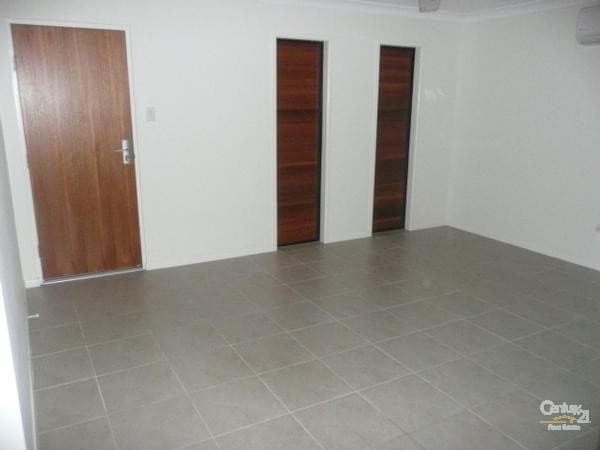 22 Strathburn Street, Mount Louisa, QLD, 4814, Mount Louisa - Thumbnail 4