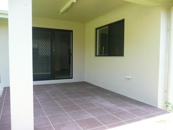 22 Strathburn Street, Mount Louisa, QLD, 4814, Mount Louisa - Thumbnail 6