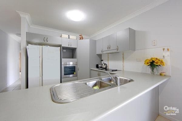6 Dugong Crescent, Mount Louisa, QLD, 4814, Mount Louisa - Thumbnail 2