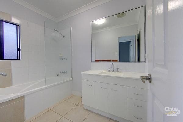 6 Dugong Crescent, Mount Louisa, QLD, 4814, Mount Louisa - Thumbnail 8