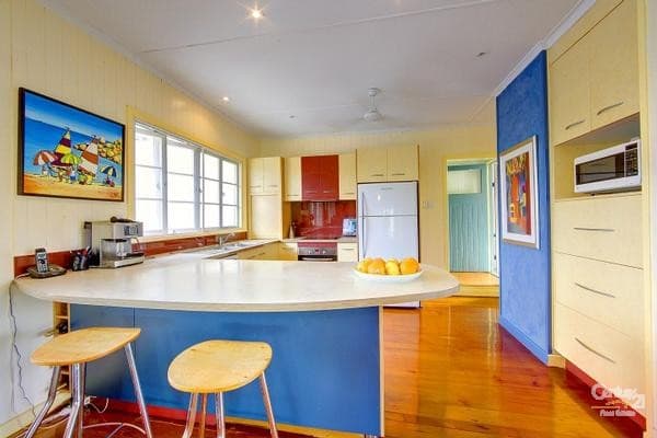 31 Park Street, Pimlico, QLD, 4812, Pimlico - Thumbnail 2