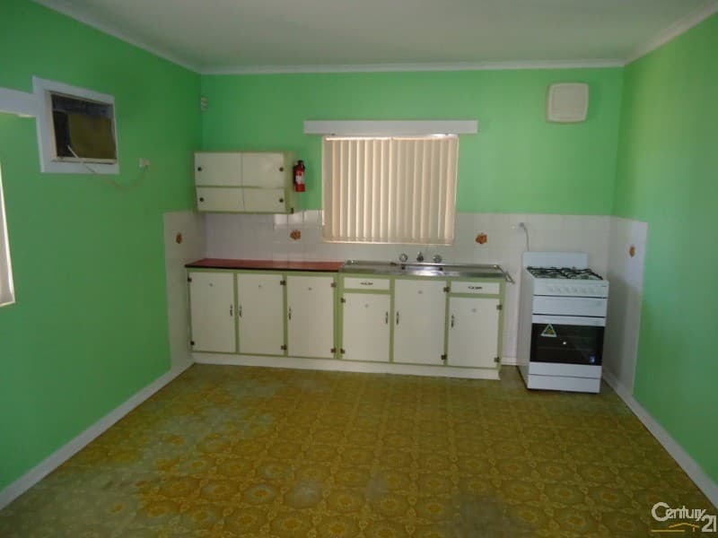 10 John Street, Port Pirie, SA, 5540, Port Pirie South - Thumbnail 2
