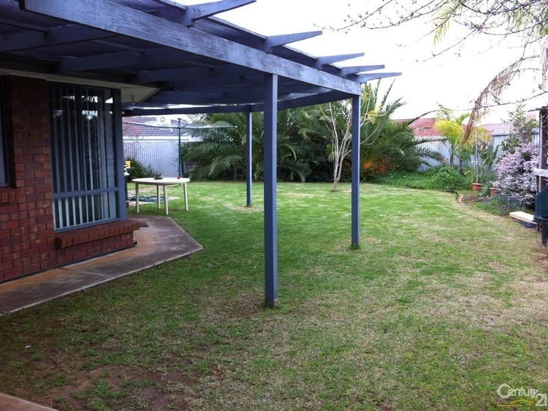 19 Lisbon Road, Craigmore, SA, 5114, Craigmore - Thumbnail 6