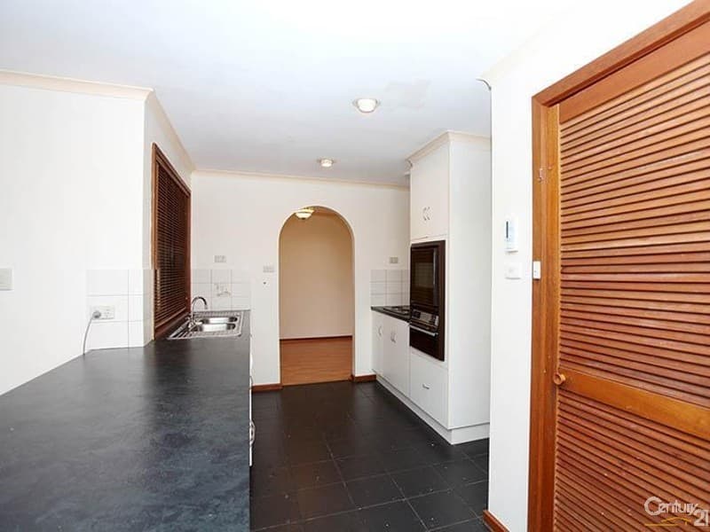 36 Tracey Avenue, Paralowie, SA, 5108, Paralowie - Thumbnail 5
