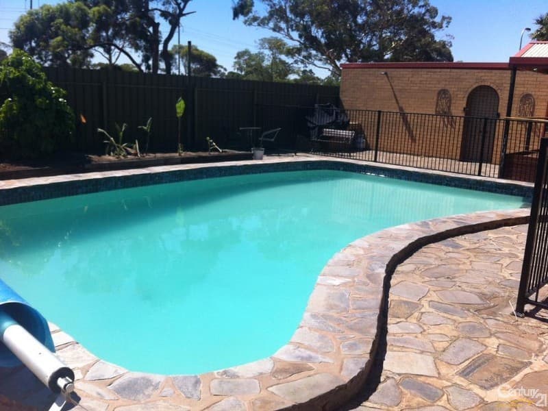 15 Callanna Court, Craigmore, SA, 5114, Craigmore - Thumbnail 2