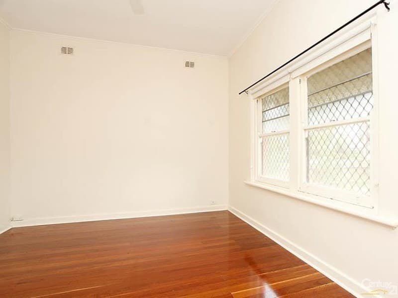 5/2 James Street, Urangan, QLD, 4655, Urangan - Thumbnail 5