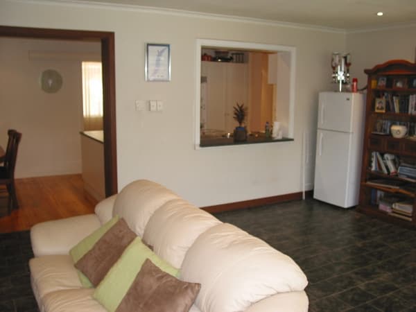 15 Middle Avenue, Paralowie, SA, 5108, Paralowie - Thumbnail 5