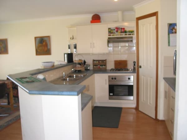 98 Caulfield Cerscent, Paralowie, SA, 5108, Paralowie - Thumbnail 5