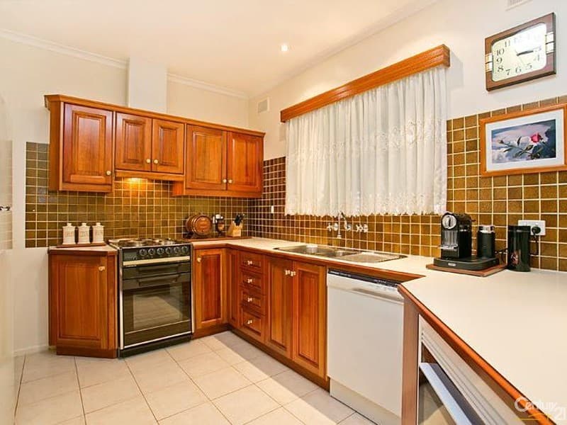 11 St Ives Drive, Parafield Gardens, SA, 5107, Parafield Gardens - Thumbnail 3