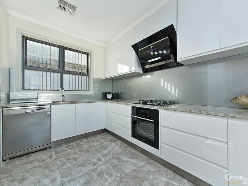 11 Waterford Circuit, Northgate, SA, 5085, Lightsview - Thumbnail 2