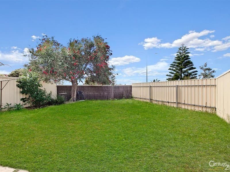 2/60 Sandpiper Place, West Lakes Shore - Thumbnail 5