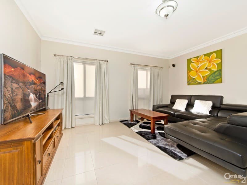 4 Ceduna Street, Loganholme, QLD, 4129, Loganholme - Thumbnail 2