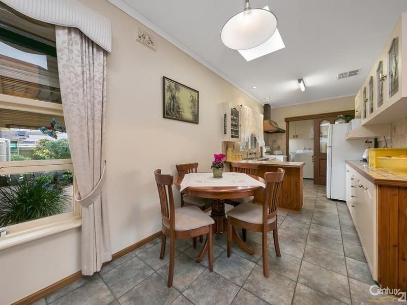3 St Ives Drive, Parafield Gardens, SA, 5107, Parafield Gardens - Thumbnail 4