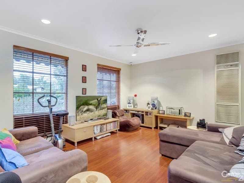 23 Batten Crescent, Pooraka, SA, 5095, Pooraka - Thumbnail 2