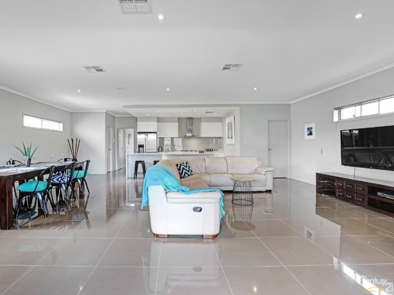 75 Douglas Drive, Mawson Lakes, SA, 5095, Mawson Lakes - Thumbnail 2