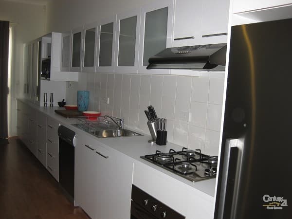 360 Highlander Drive, Craigieburn VIC, Craigieburn - Thumbnail 2