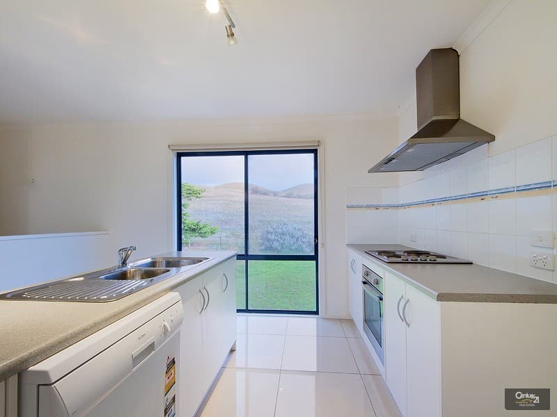 126 Wellington Avenue, Sellicks Beach, SA, 5174, Sellicks Beach - Thumbnail 3