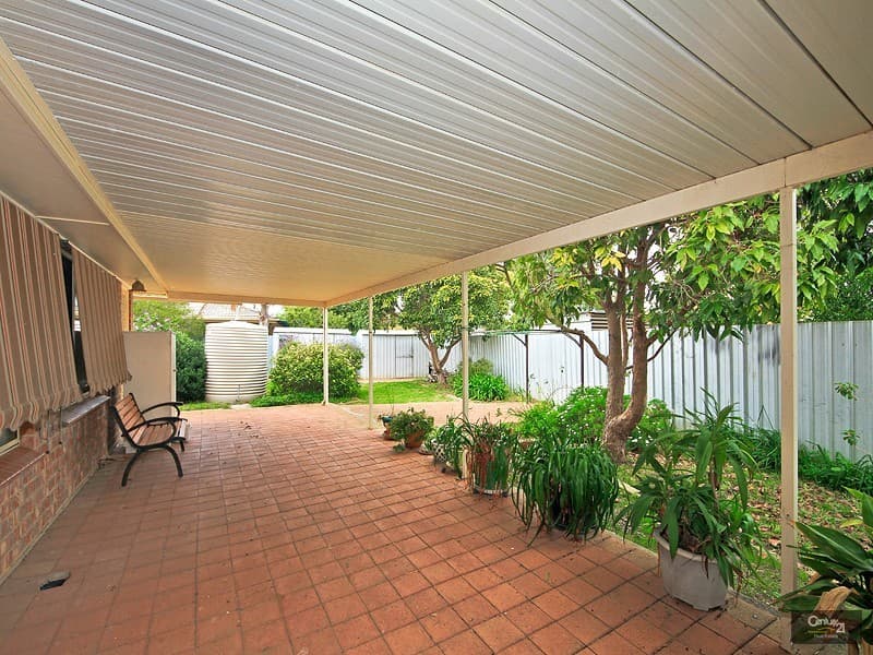 12 McKenzie Street, Aldinga Beach, SA, 5173, Aldinga Beach - Thumbnail 2