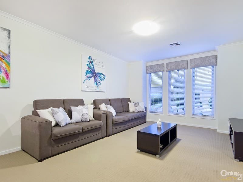 7 Polkinghorn Avenue, Aldinga Beach, SA, 5173, Aldinga Beach - Thumbnail 2